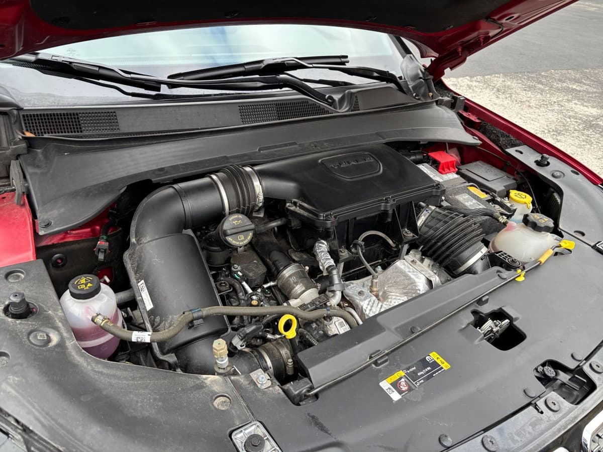 2025 Jeep Compass - Image 26