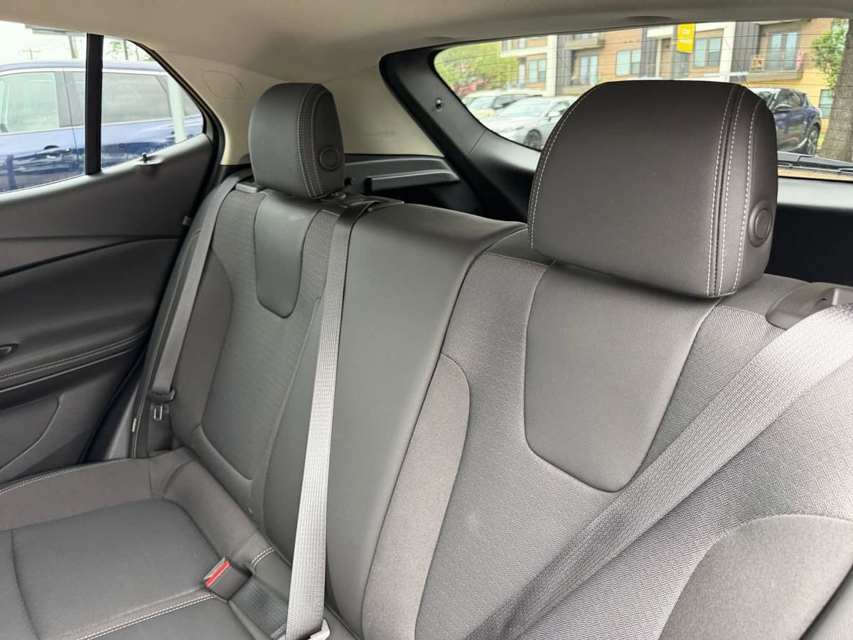 2025 Buick Encore GX - Image 30