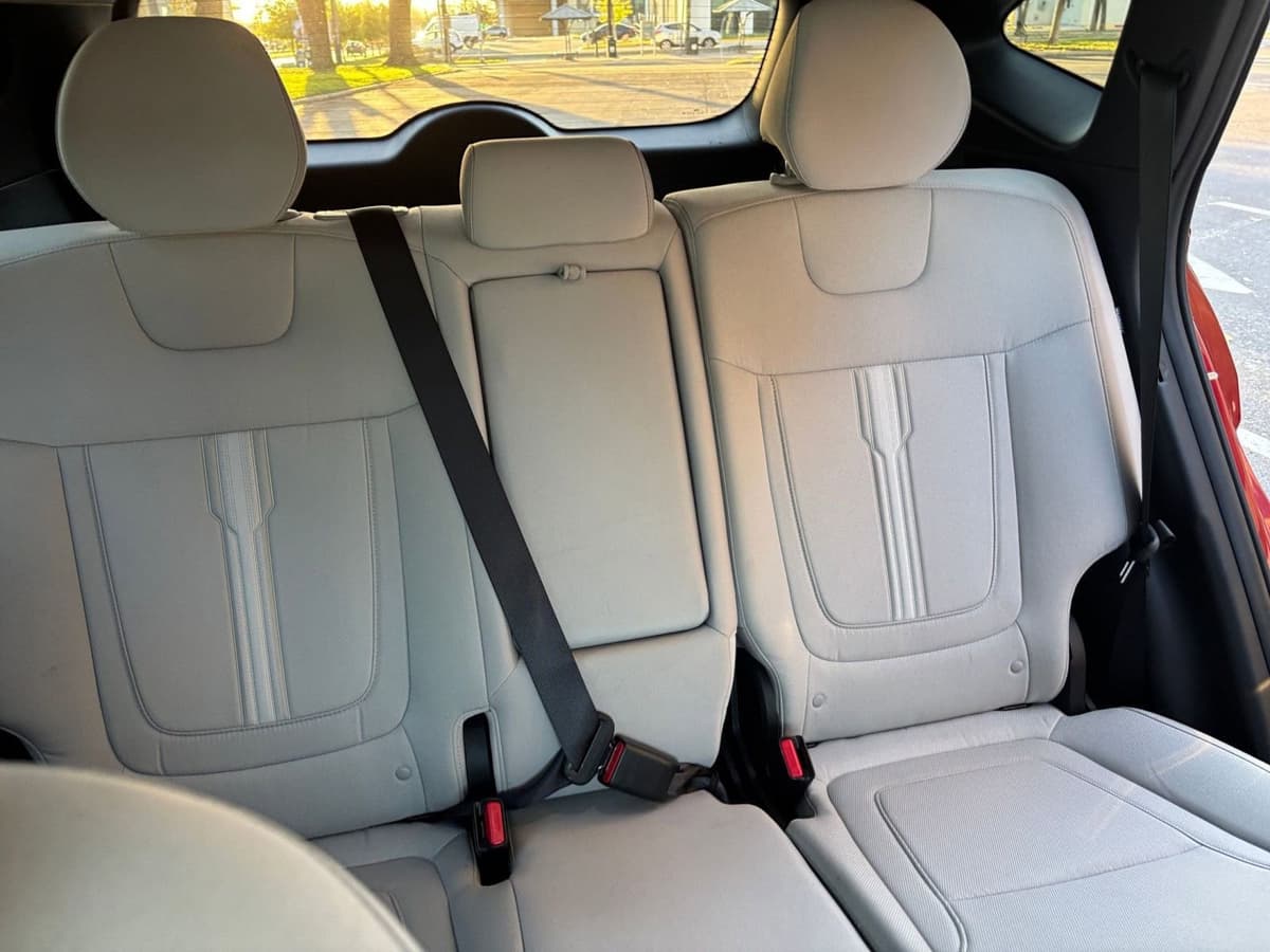 2025 Hyundai Tucson - Image 32