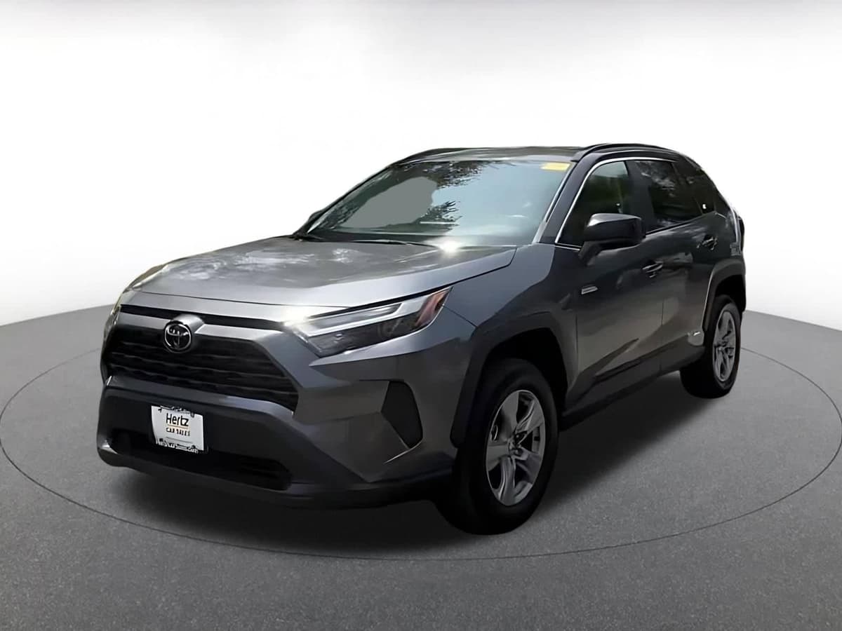 2025 Toyota RAV4 Hybrid - Image 6