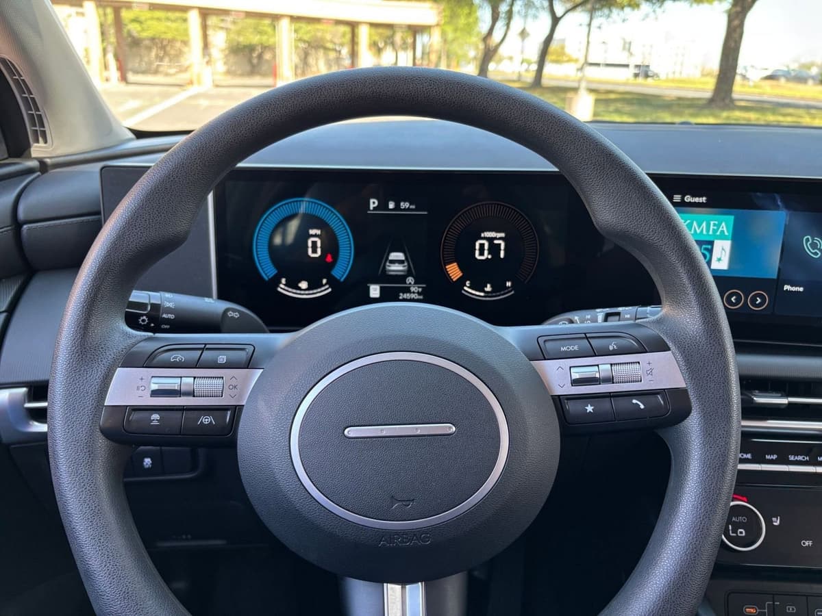 2025 Hyundai Tucson - Image 25