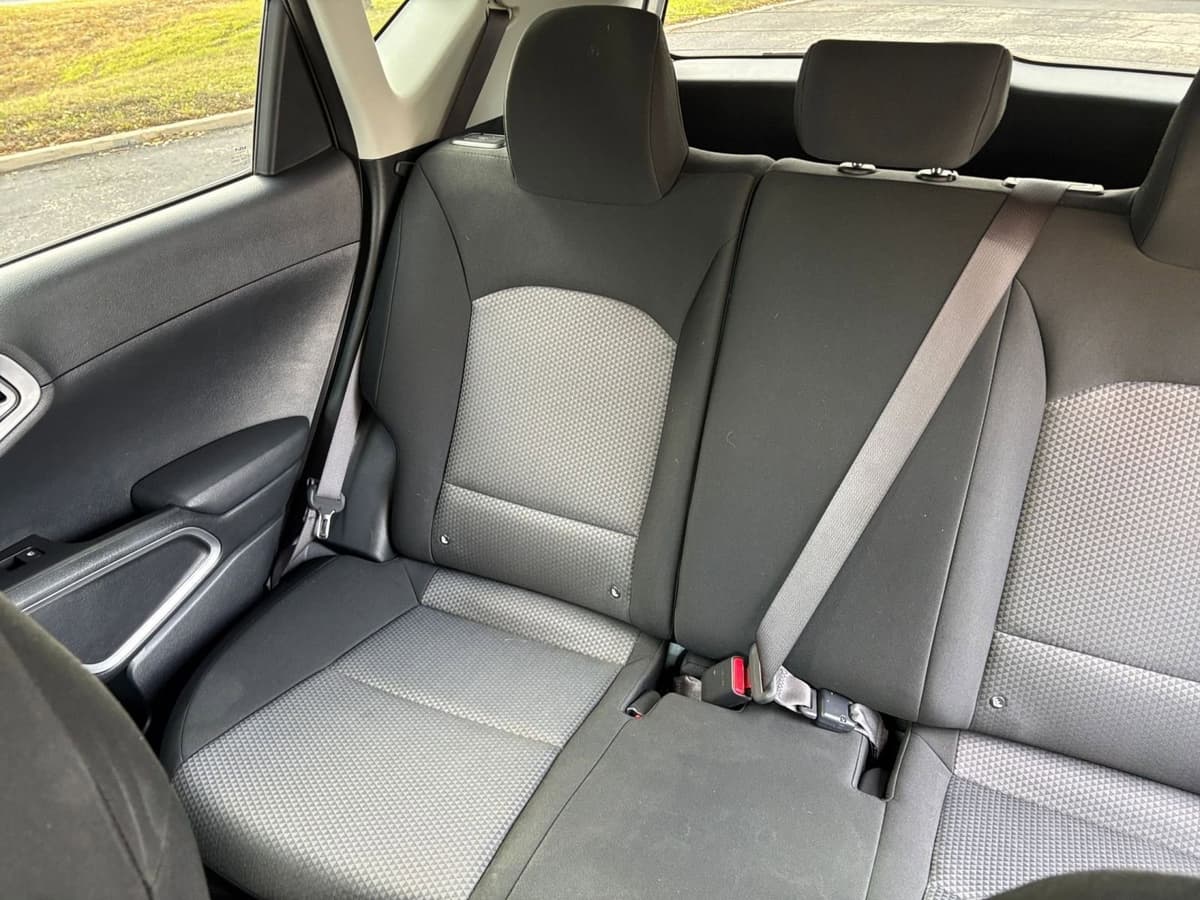 2025 Kia Soul - Image 34