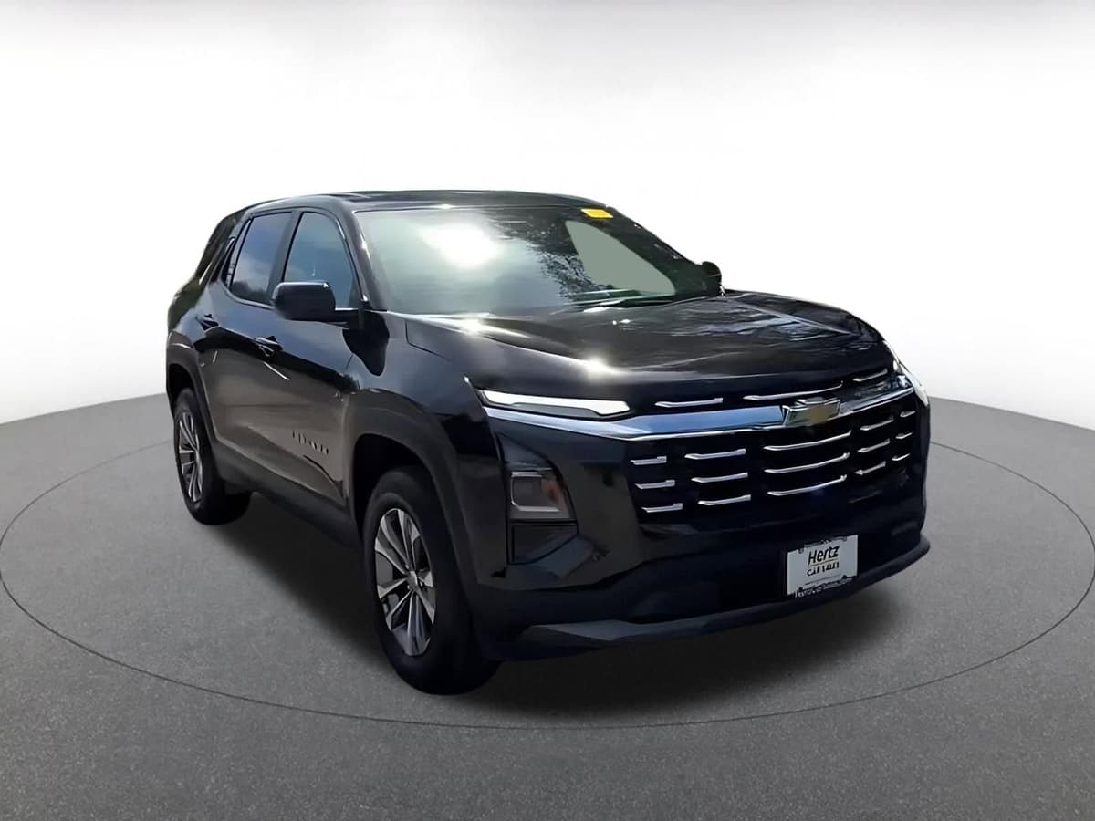 2025 Chevrolet Equinox - Image 3