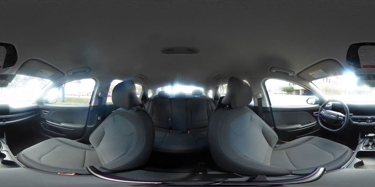 2025 Kia K4 - Image 37