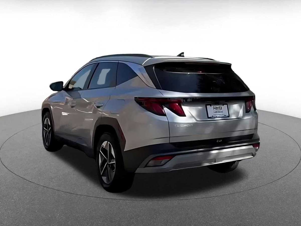 2025 Hyundai Tucson - Image 11