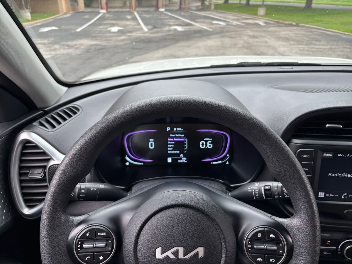 2025 Kia Soul - Image 29