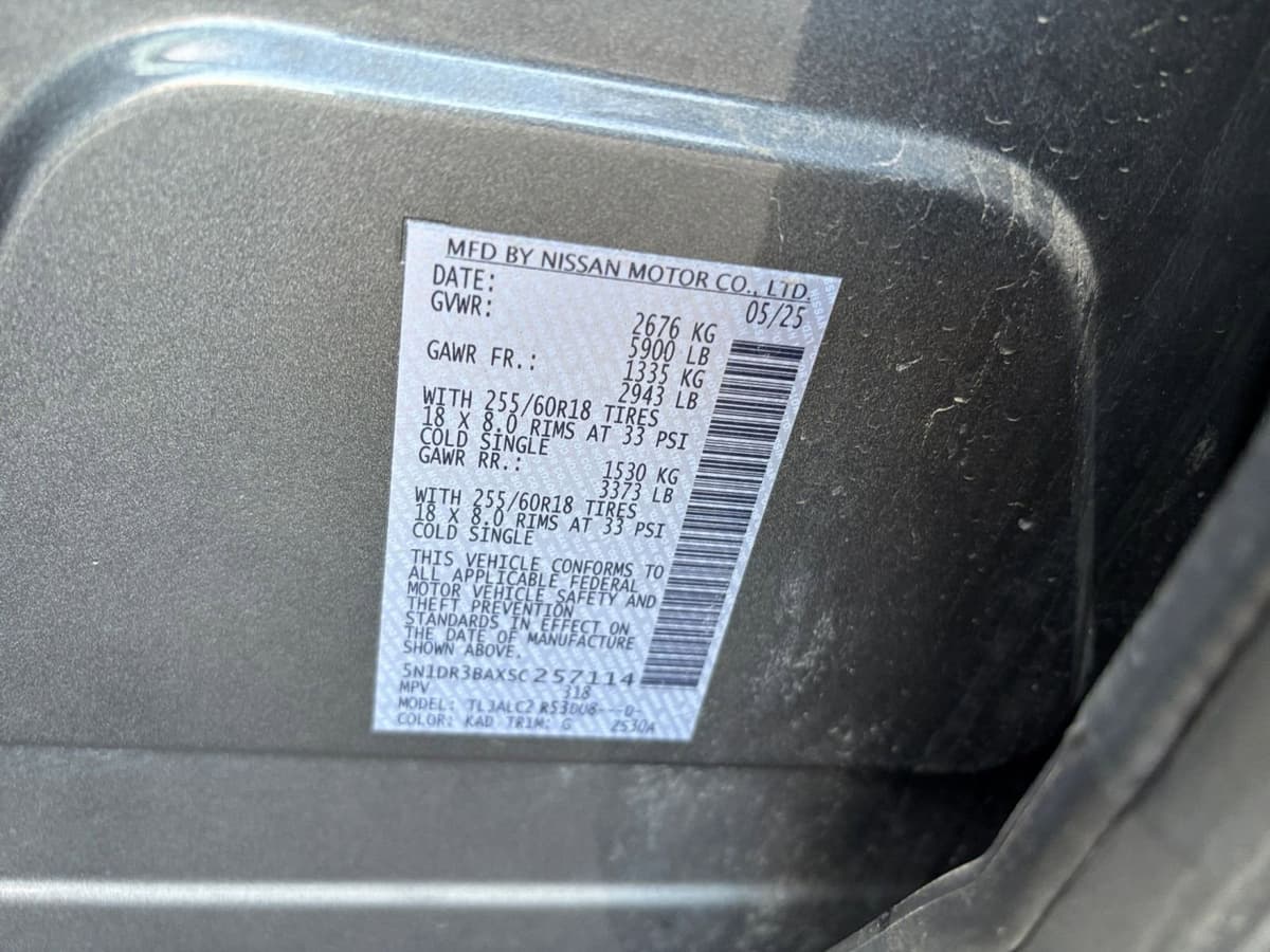 2025 Nissan Pathfinder - Image 23