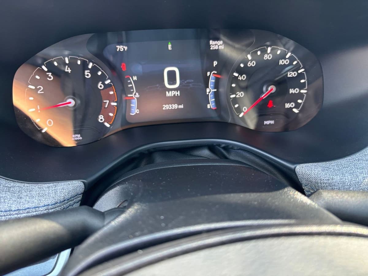 2025 Jeep Compass - Image 35