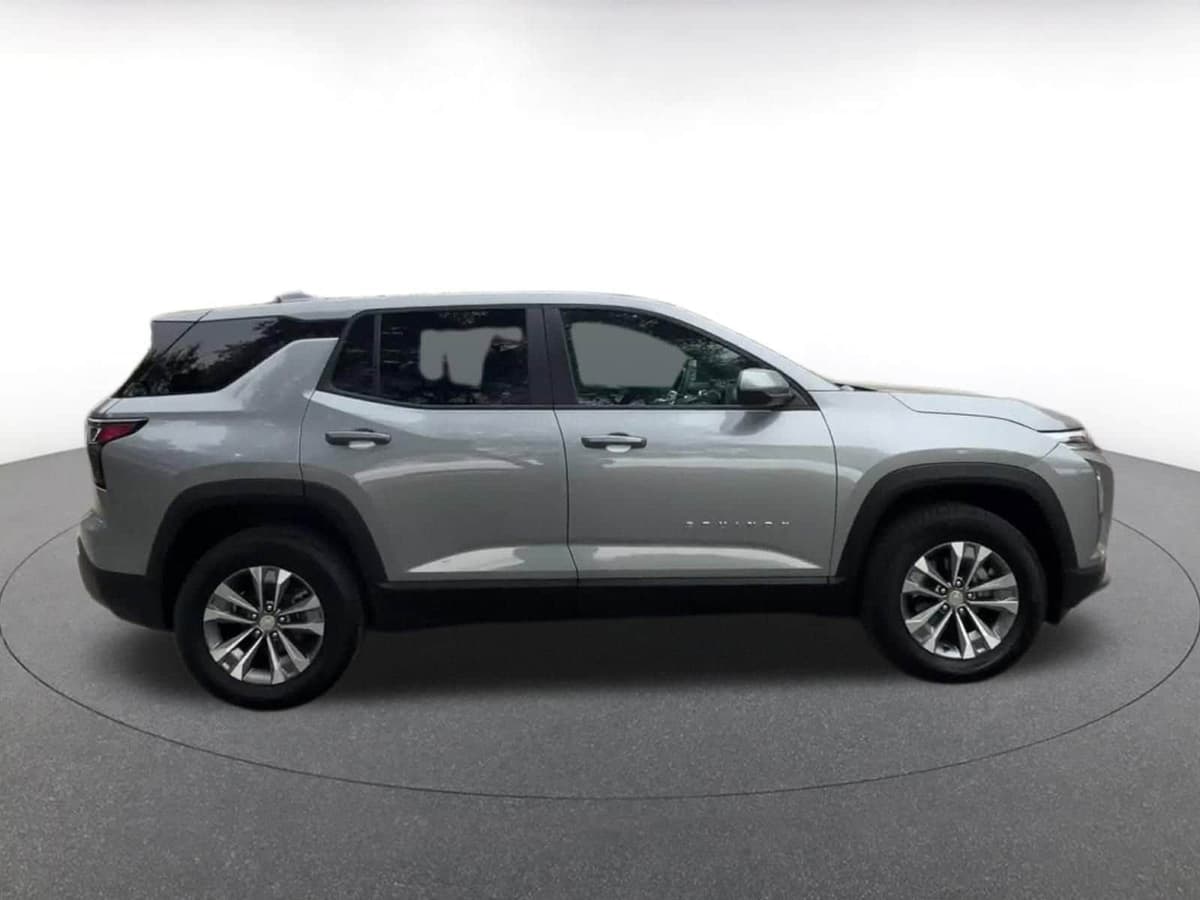 2025 Chevrolet Equinox - Image 16