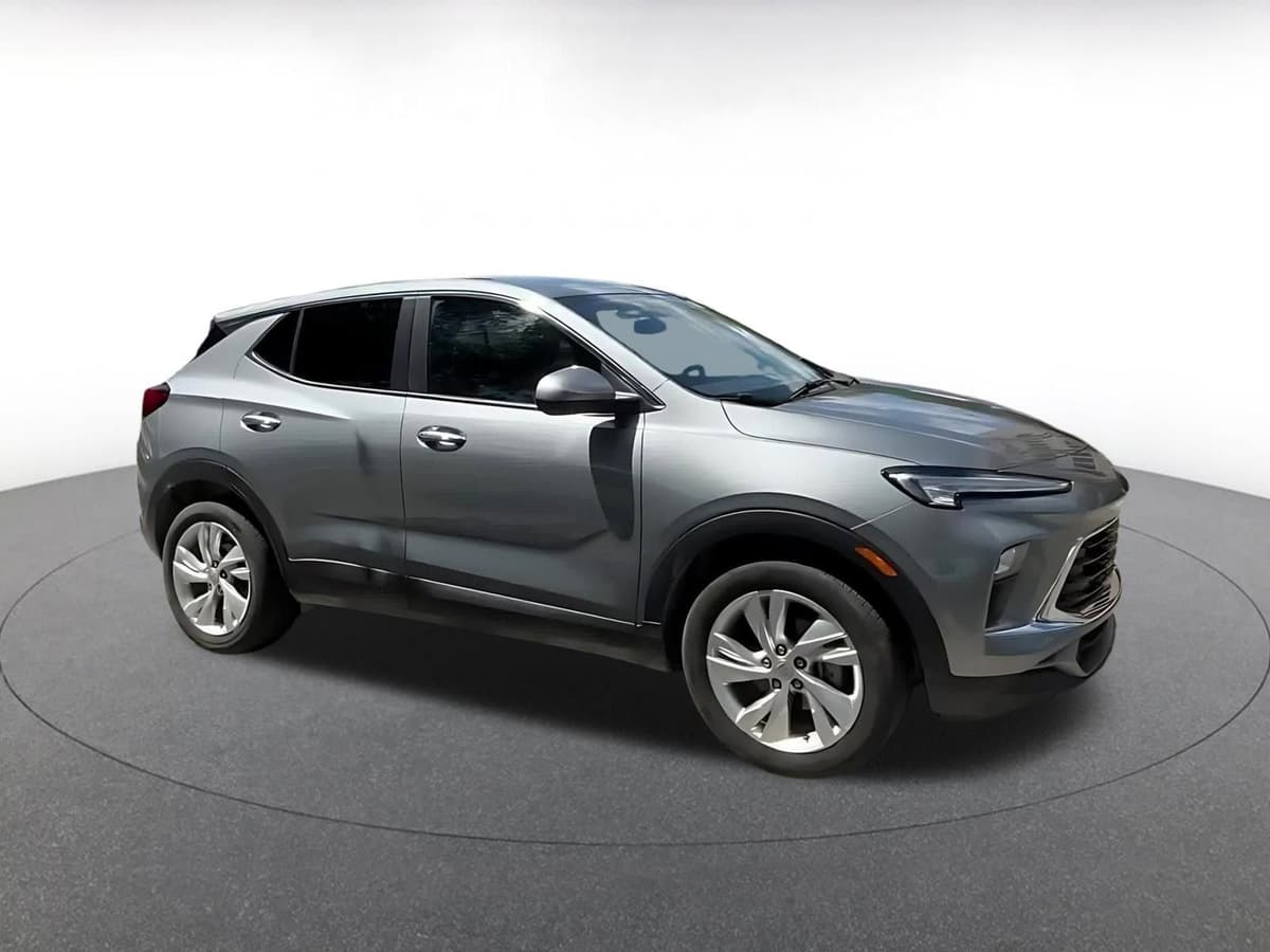 2025 Buick Encore GX - Image 2