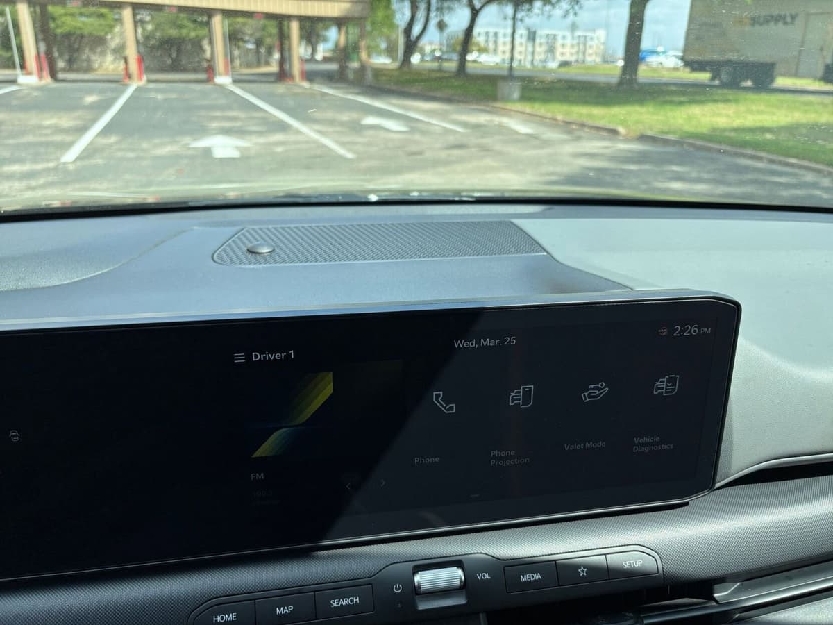 2025 Kia K4 - Image 17