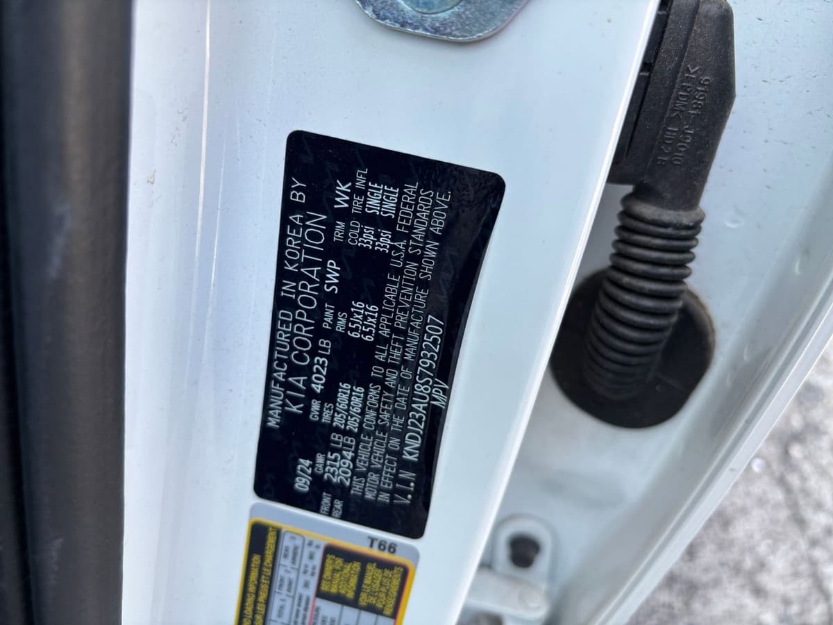 2025 Kia Soul - Image 23