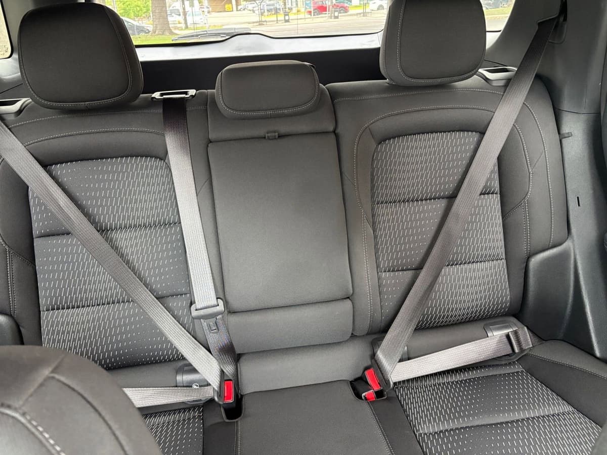 2025 Chevrolet Equinox - Image 32