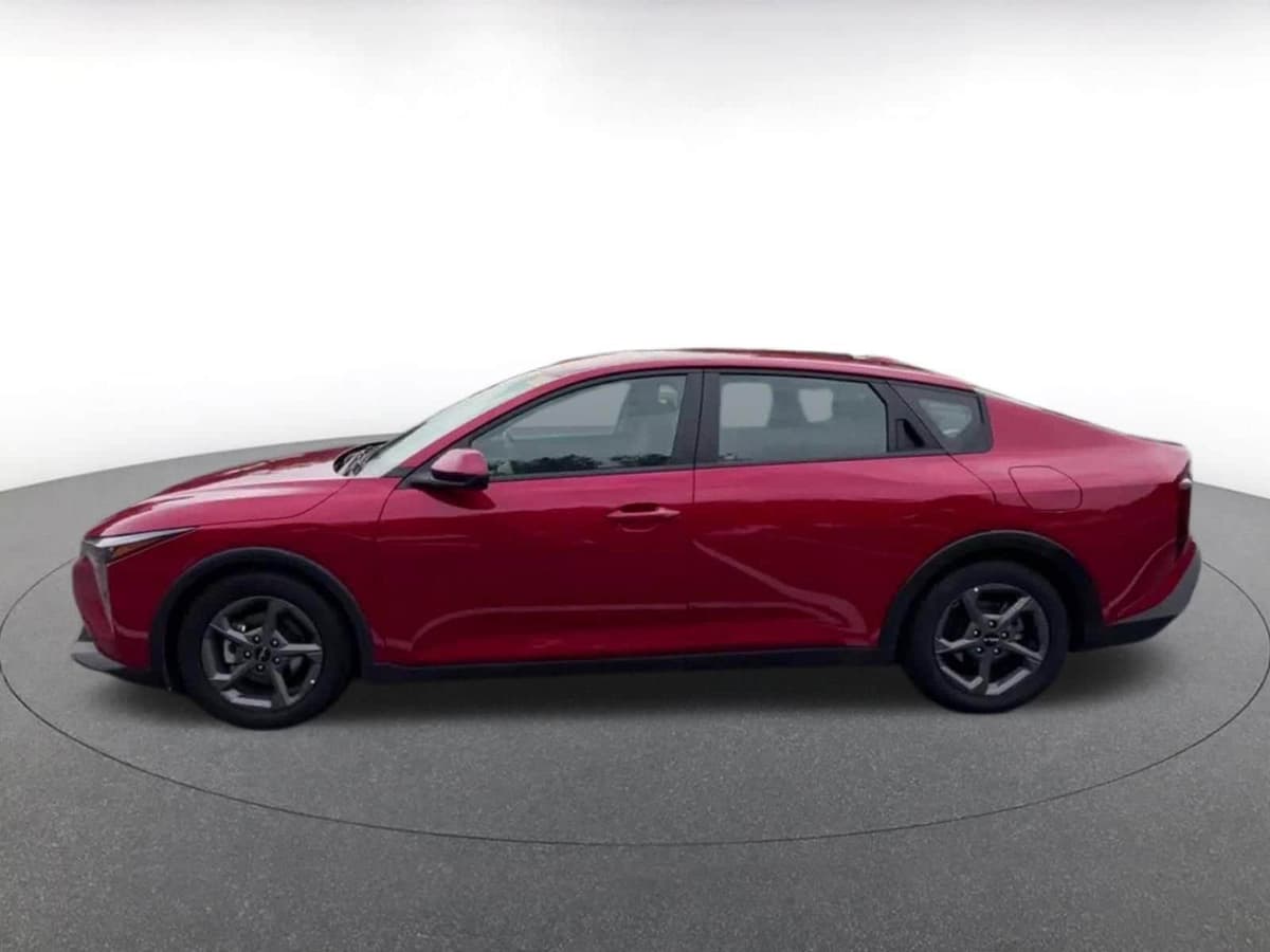 2025 Kia K4 - Image 5