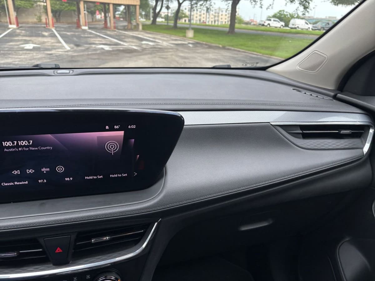 2025 Buick Encore GX - Image 30