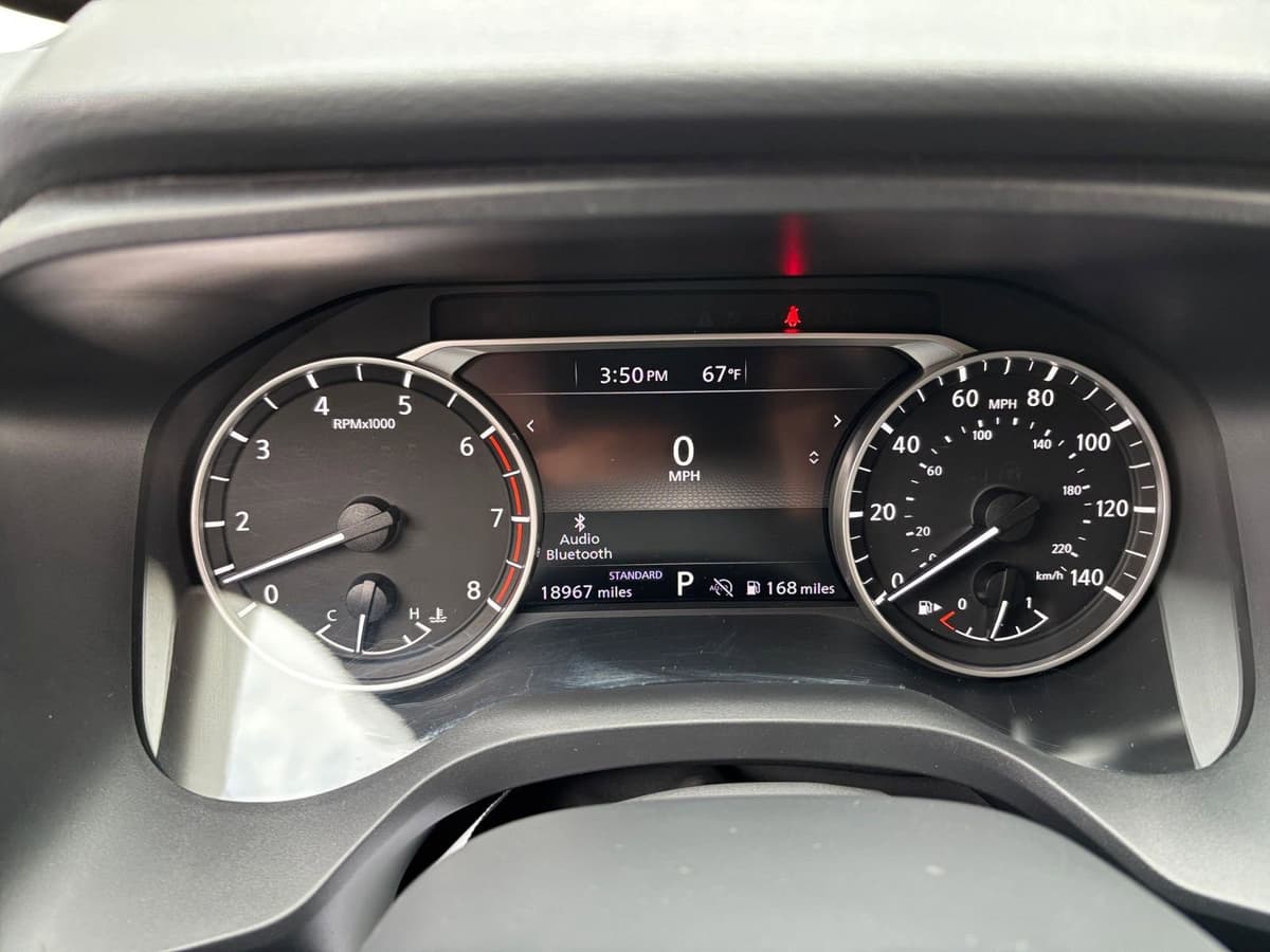 2025 Nissan Rogue - Image 35