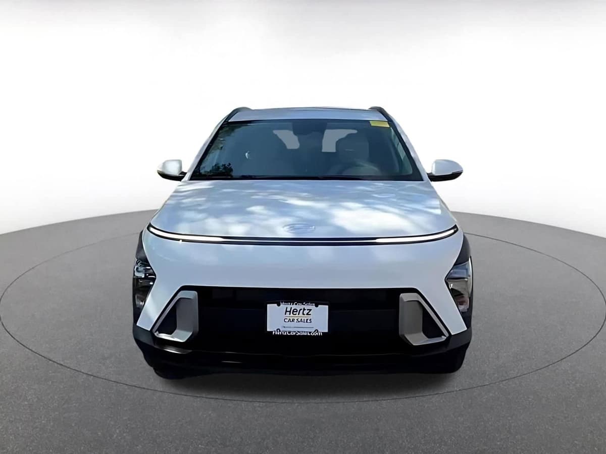 2025 Hyundai Kona - Image 5