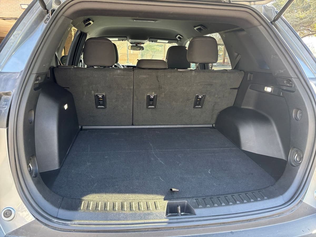 2025 Chevrolet Equinox - Image 26