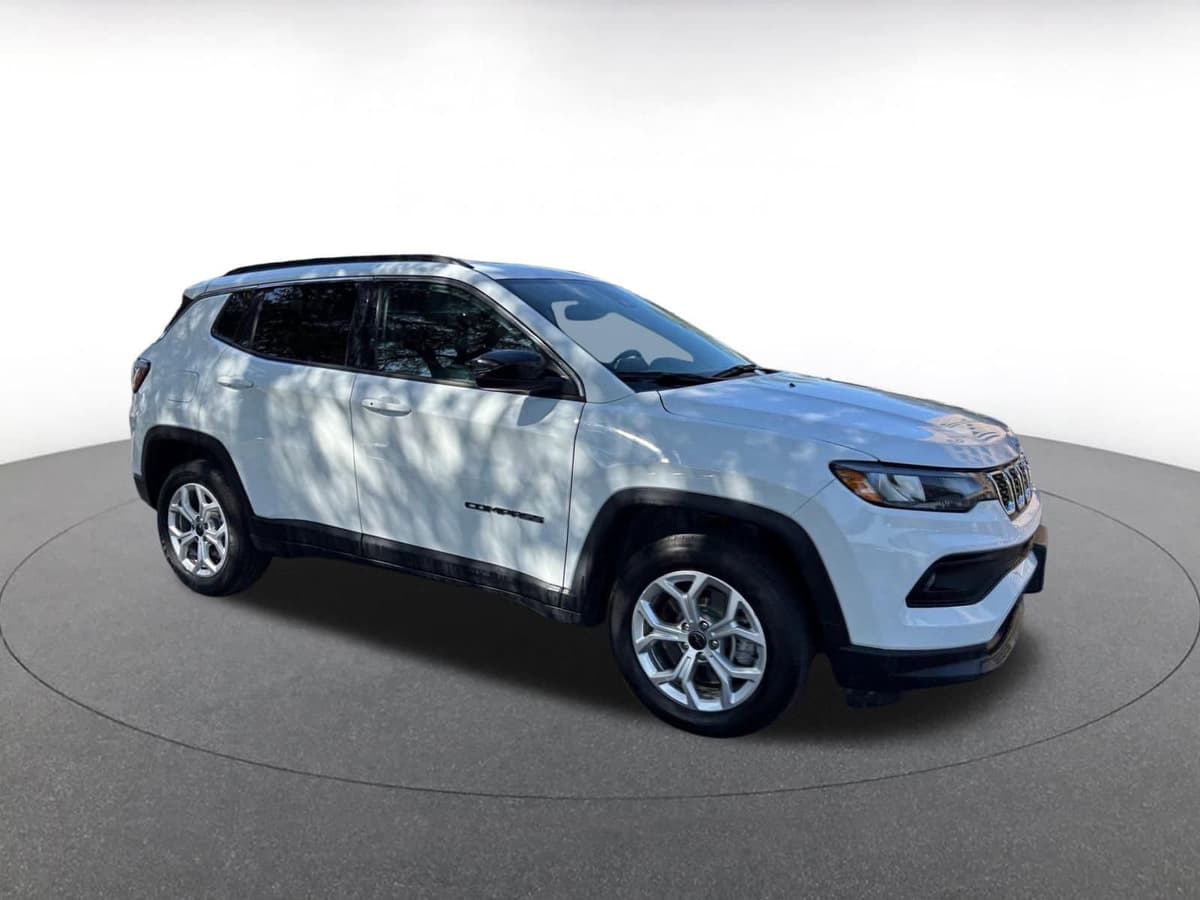 2025 Jeep Compass - Image 1