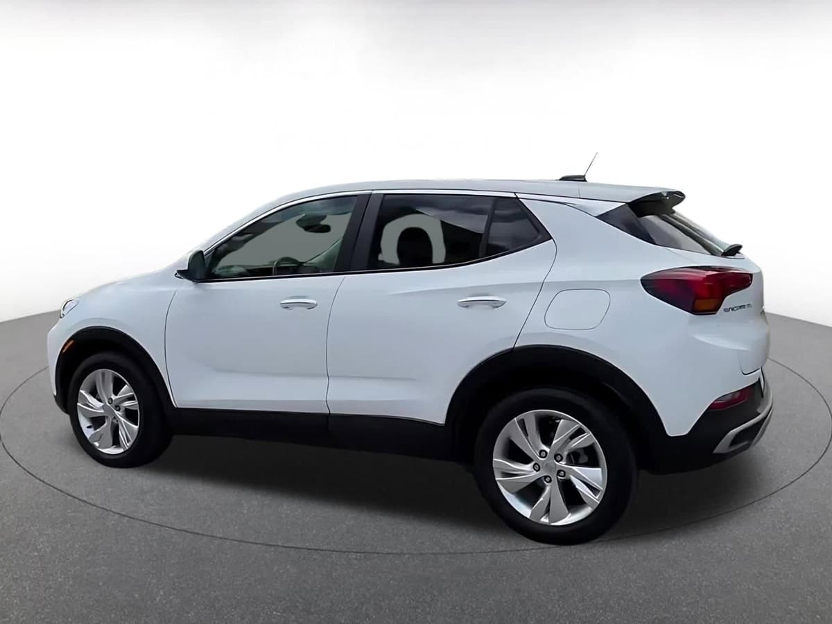 2025 Buick Encore GX - Image 10