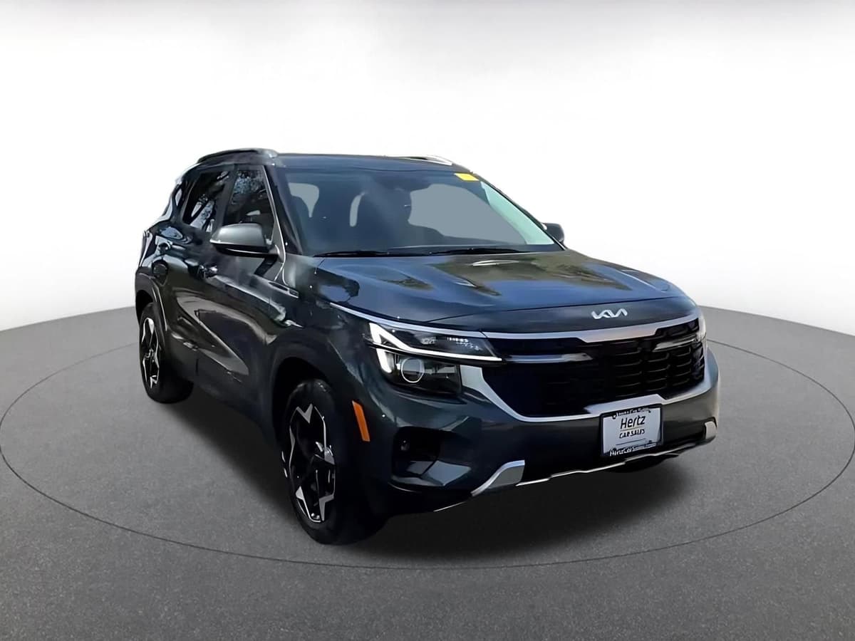 2025 Kia Seltos - Image 3