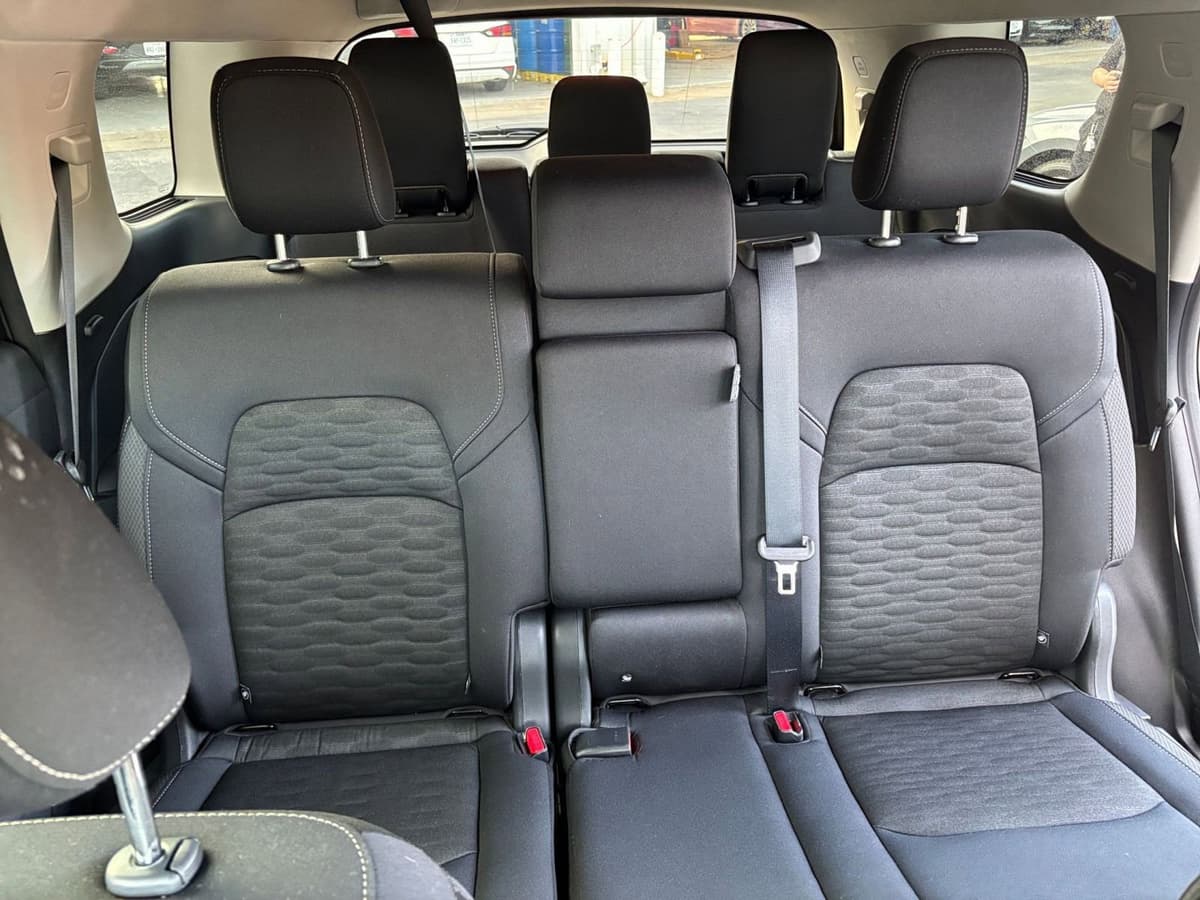 2025 Nissan Pathfinder - Image 32