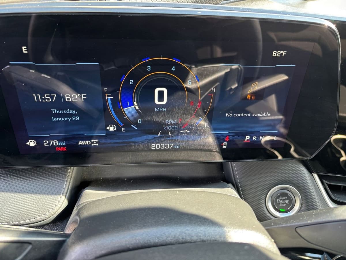 2025 Chevrolet Equinox - Image 35