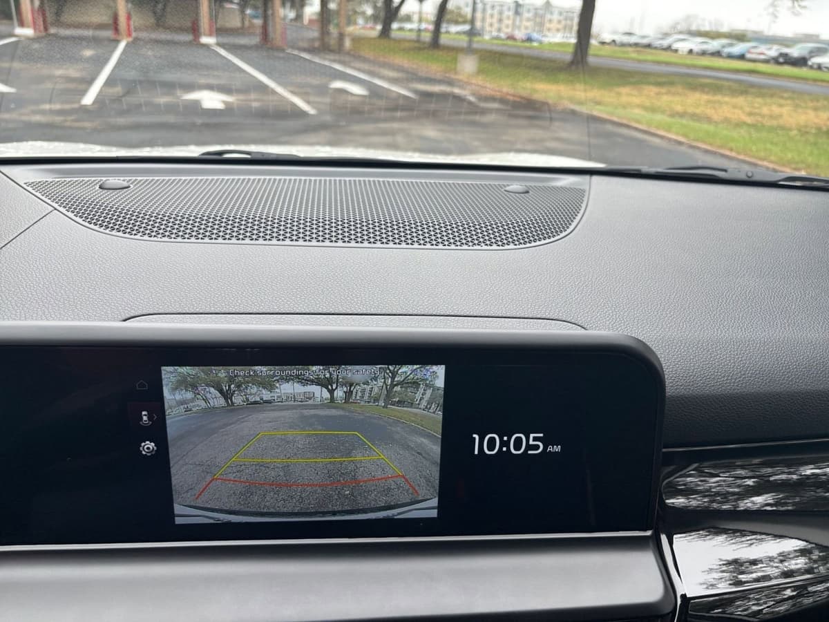 2025 Kia Seltos - Image 20