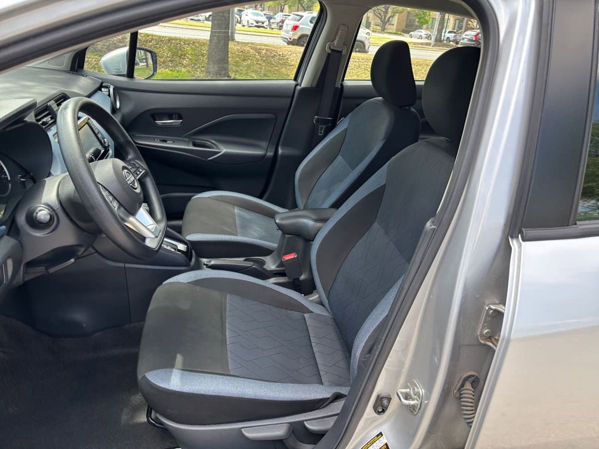 2025 Nissan Versa - Image 33