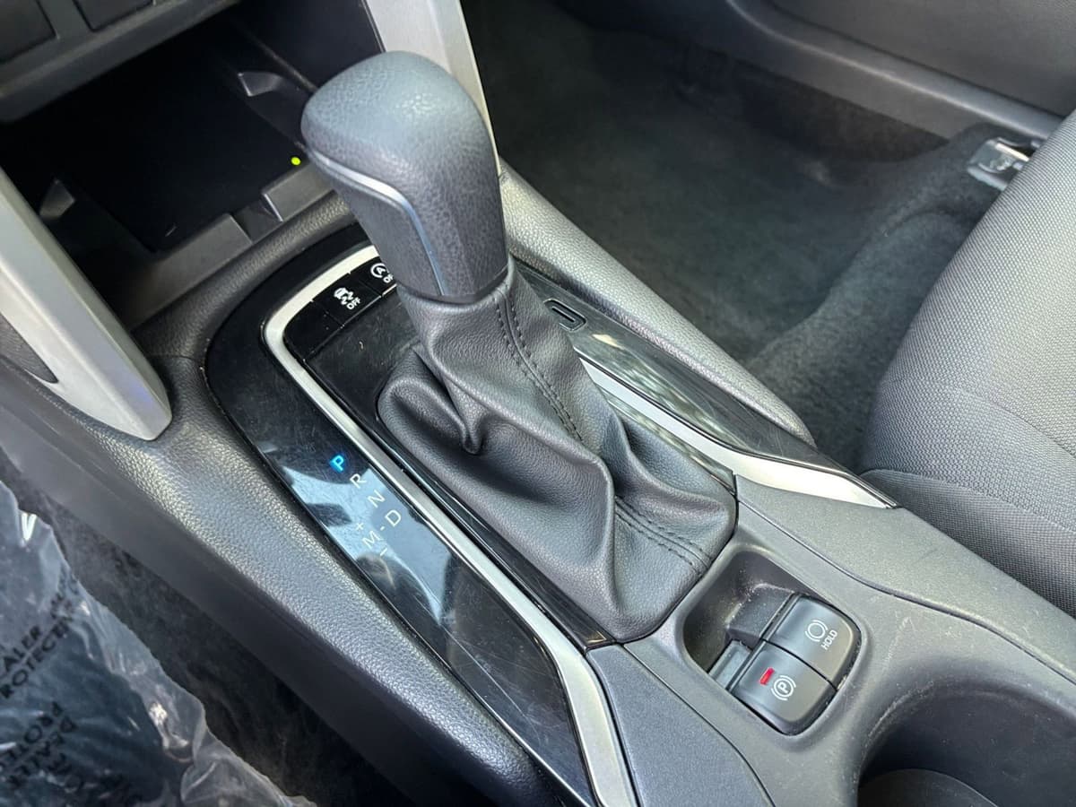 2025 Toyota Corolla Cross - Image 36