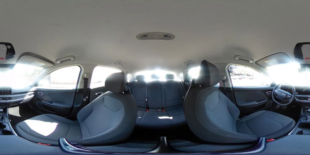 2025 Kia K4 - Image 37