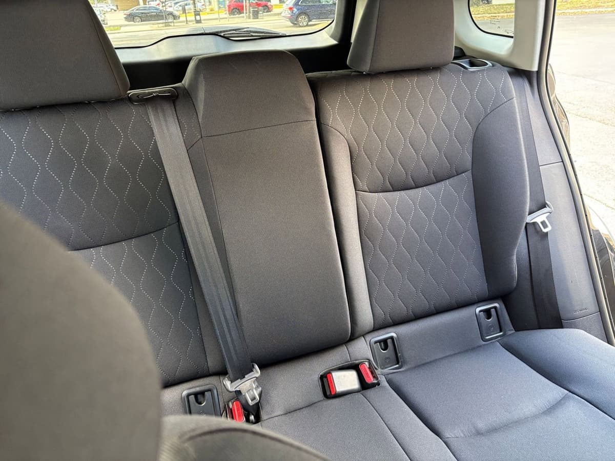 2025 Toyota Corolla Cross - Image 32