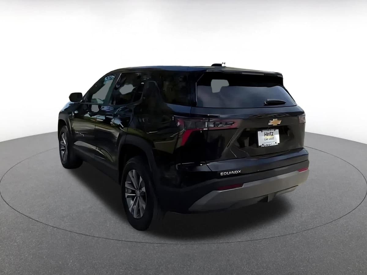 2025 Chevrolet Equinox - Image 11