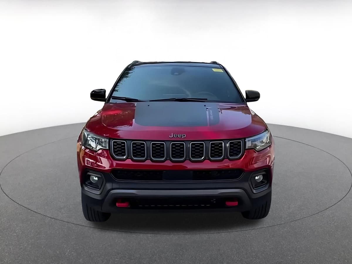 2025 Jeep Compass - Image 3