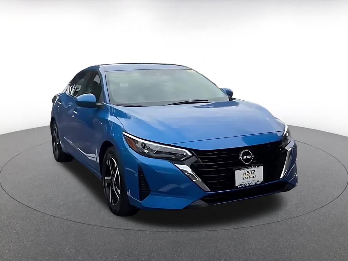 2025 Nissan Sentra - Image 3