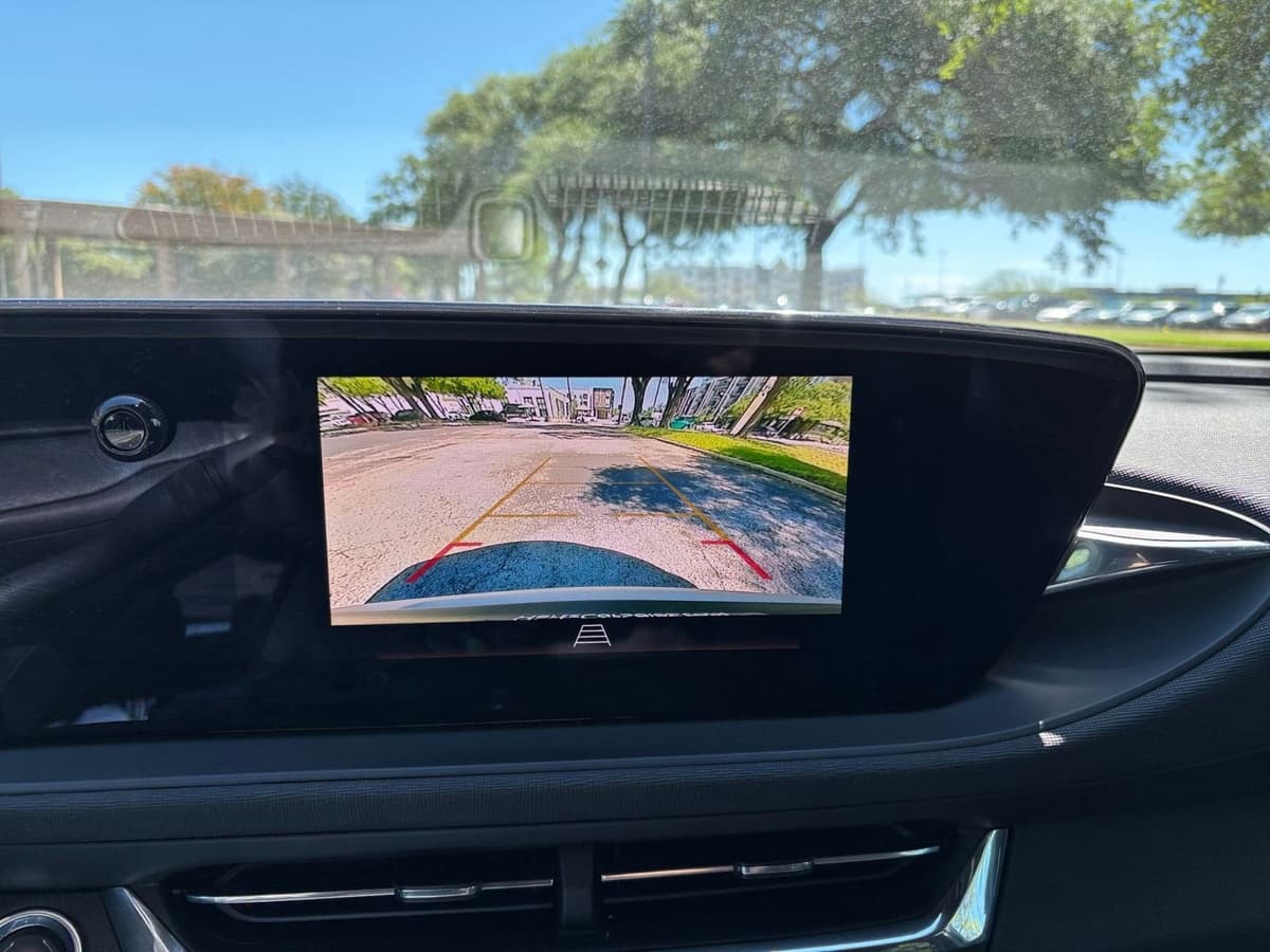 2025 Buick Envista - Image 20