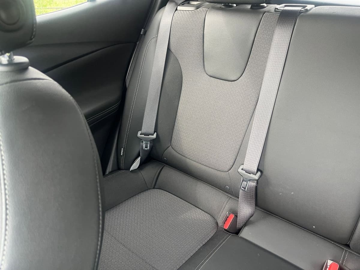 2025 Buick Encore GX - Image 37