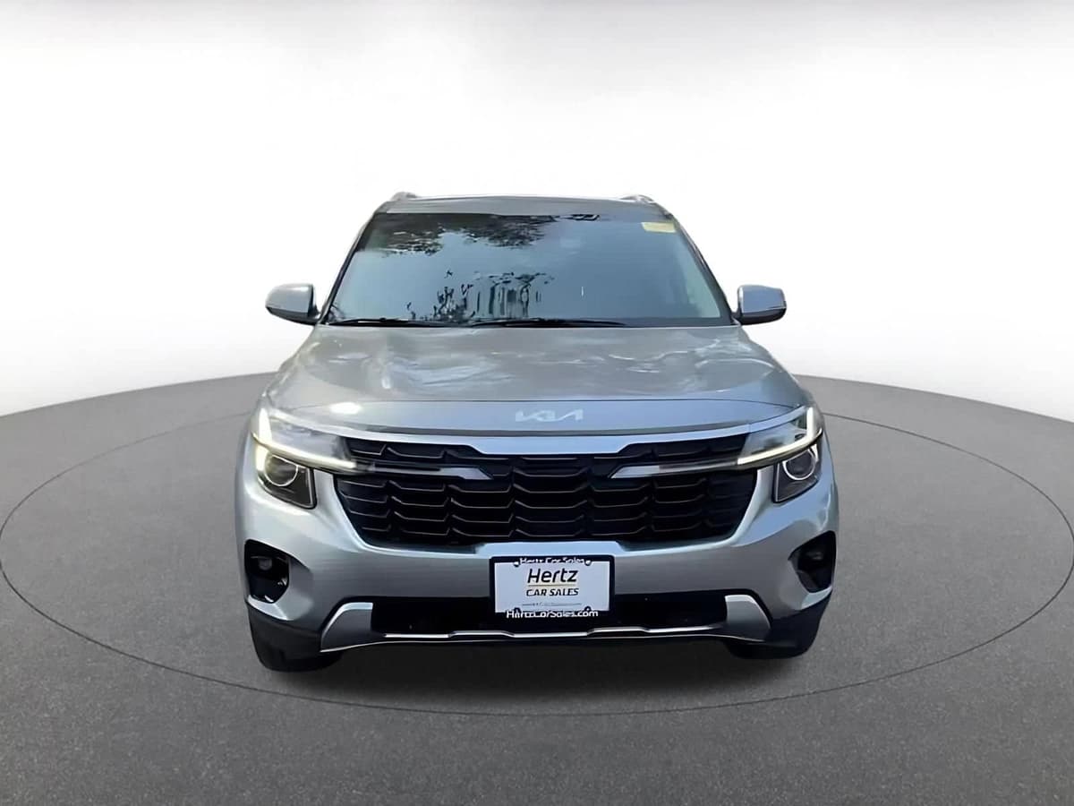 2025 Kia Seltos - Image 5