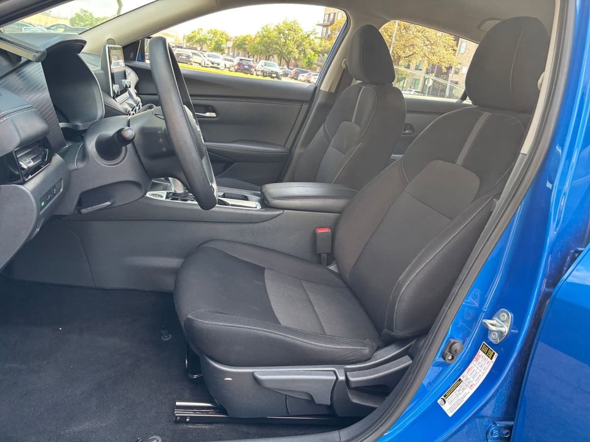 2025 Nissan Sentra - Image 22