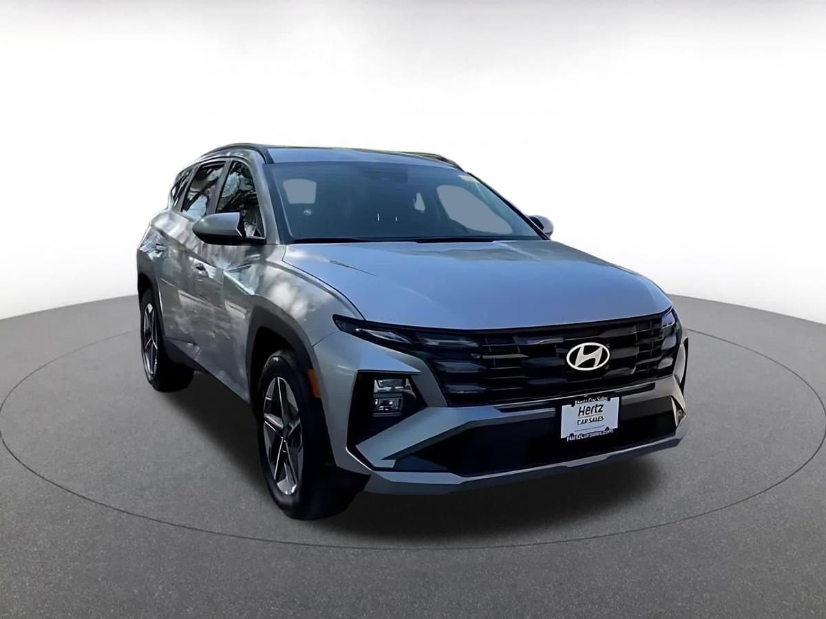 2025 Hyundai Tucson - Image 3