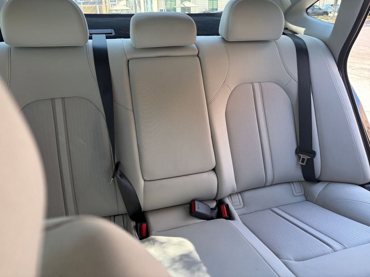 2025 Hyundai Sonata - Image 32