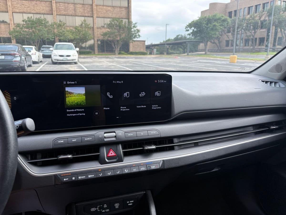 2025 Kia K4 - Image 13