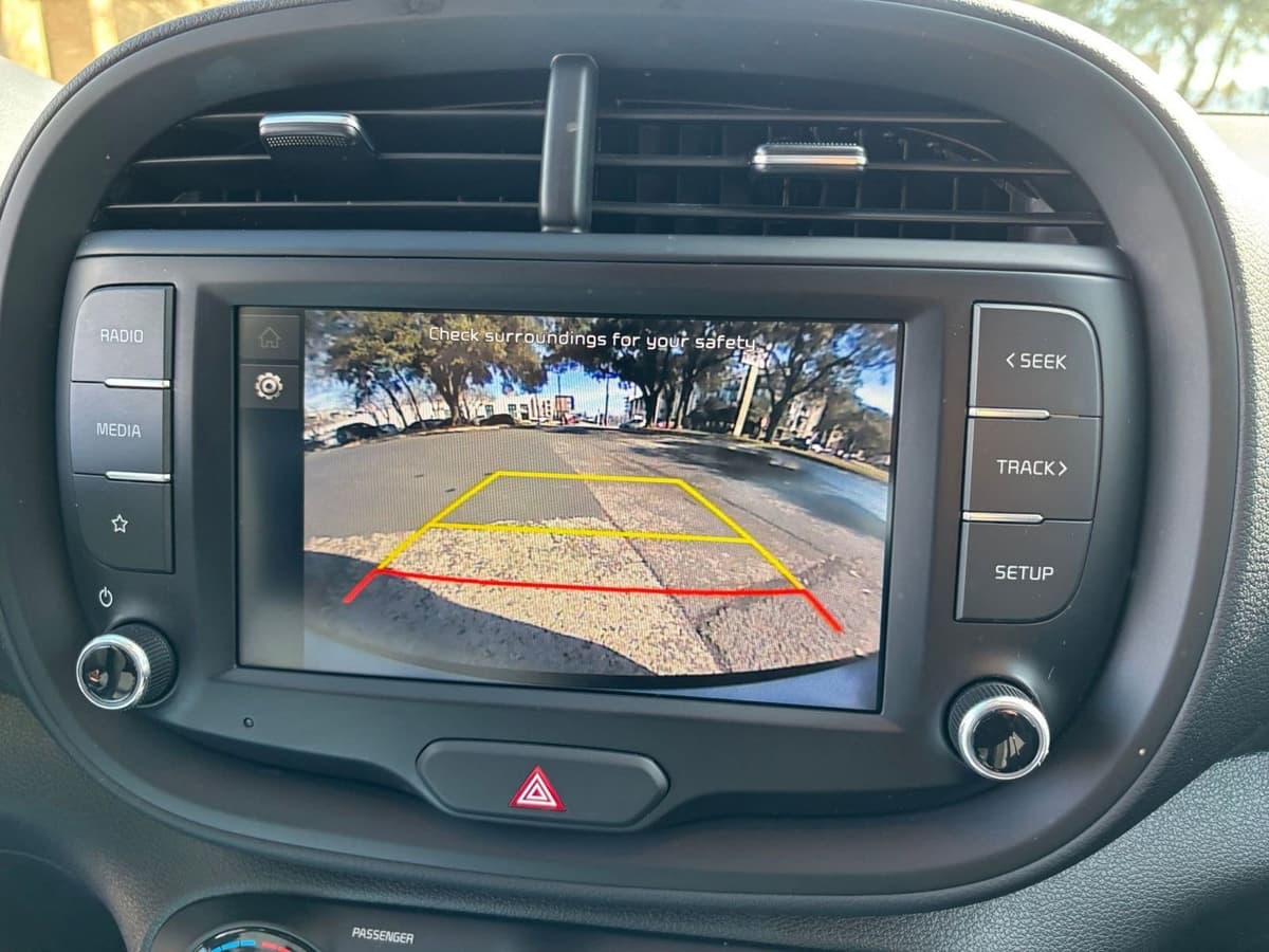 2025 Kia Soul - Image 20