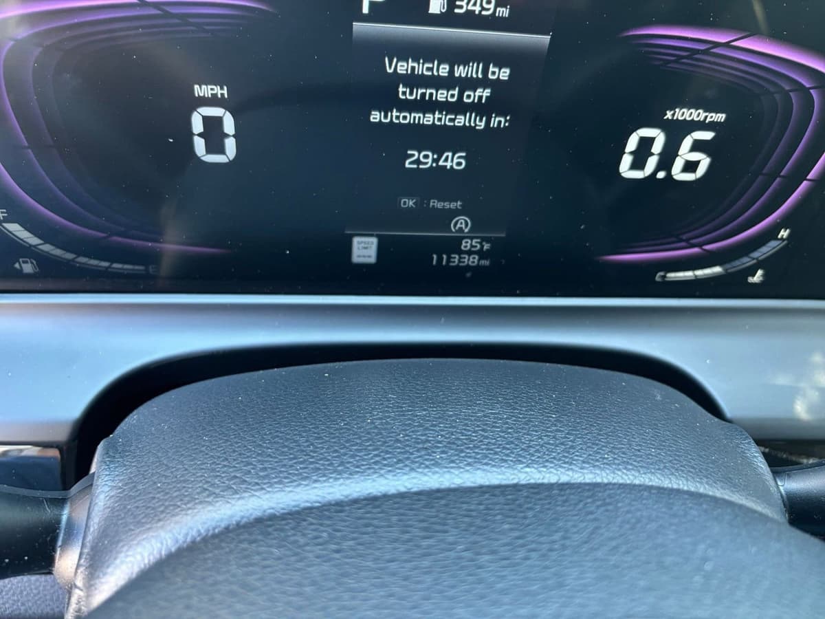 2025 Kia Seltos - Image 35