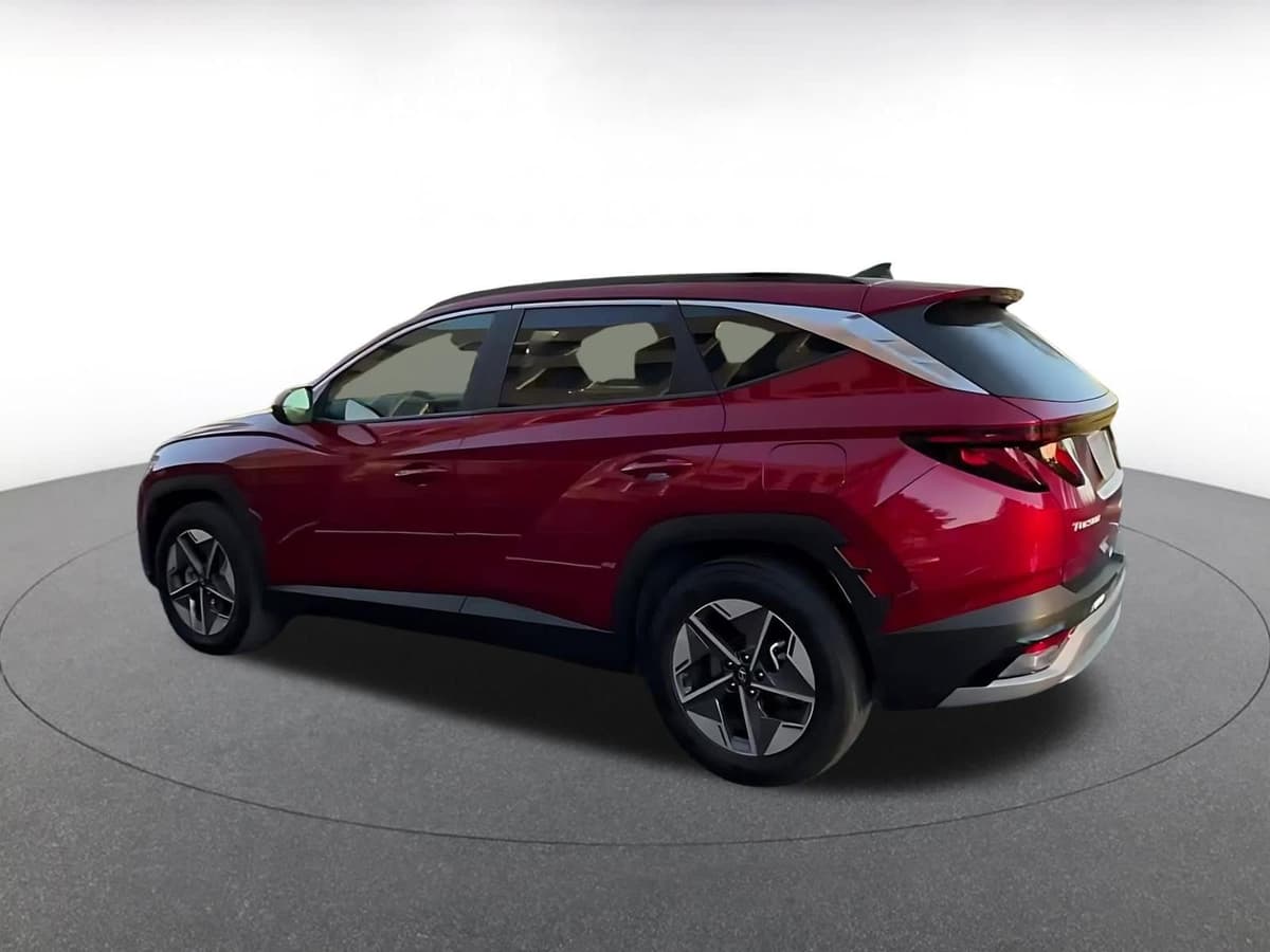 2025 Hyundai Tucson - Image 10