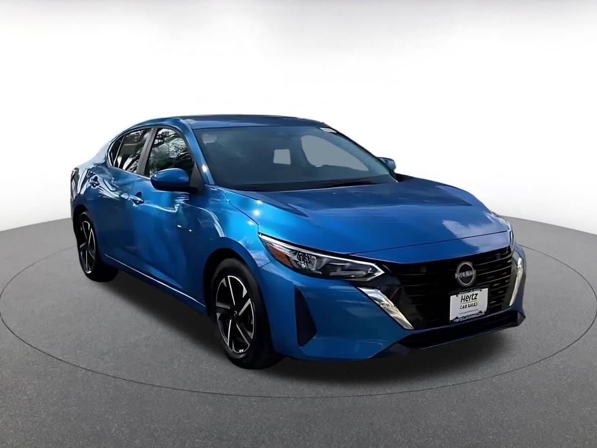 2025 Nissan Sentra - Image 3