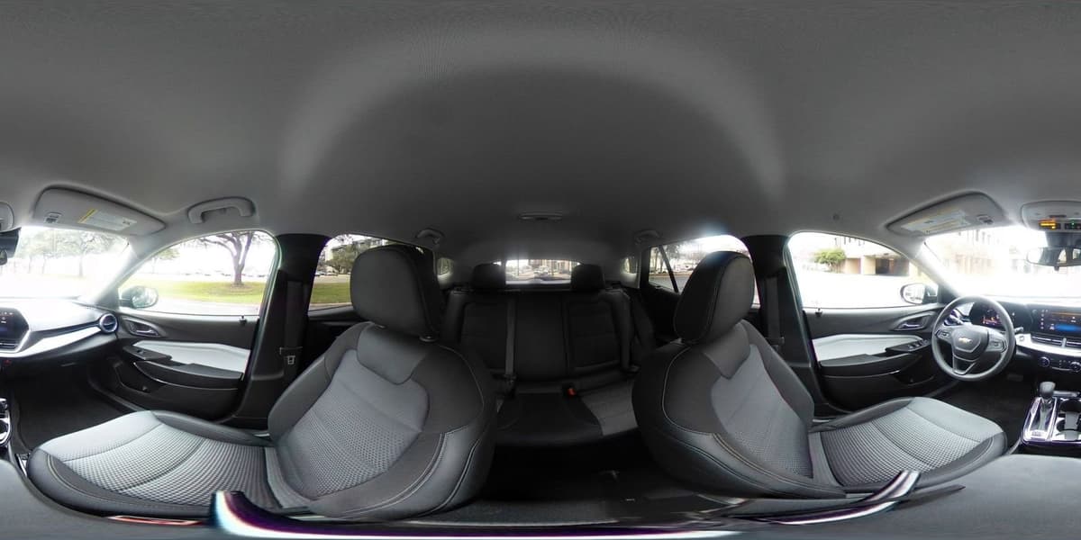 2025 Chevrolet Trax - Image 36