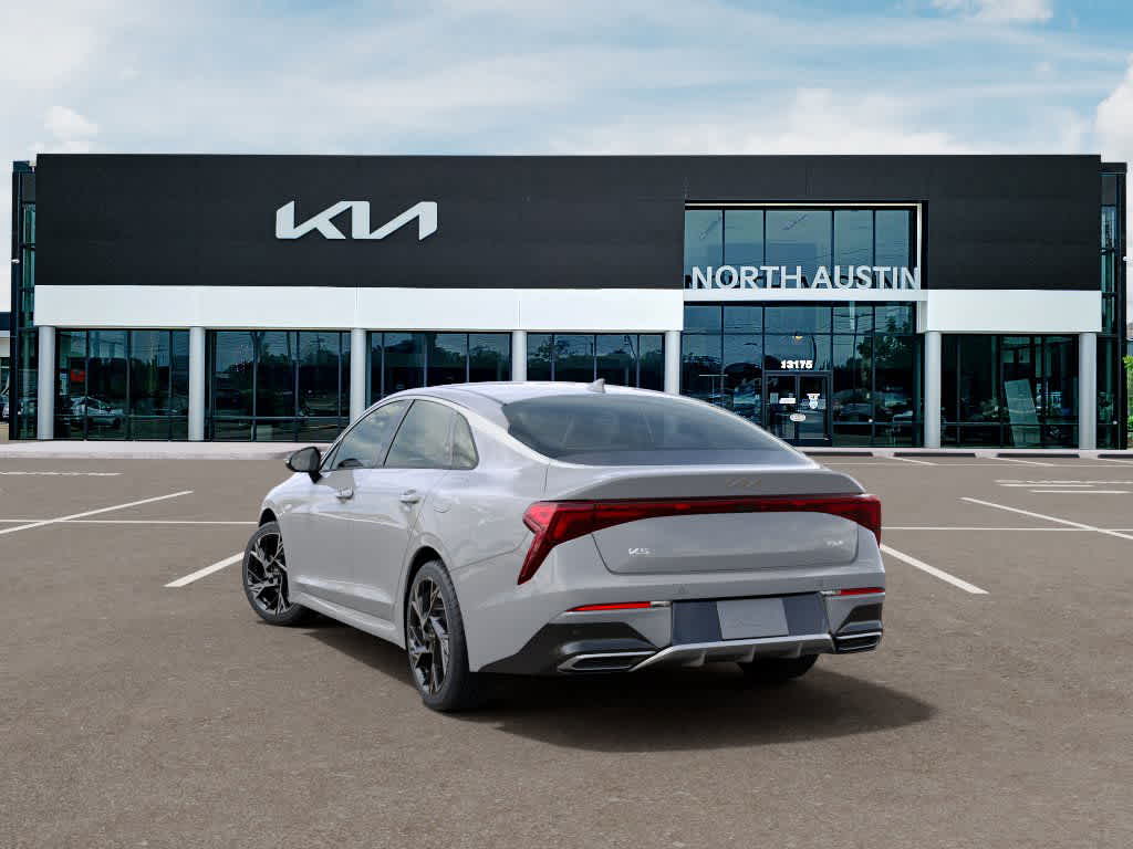 2026 Kia K5 - Image 4