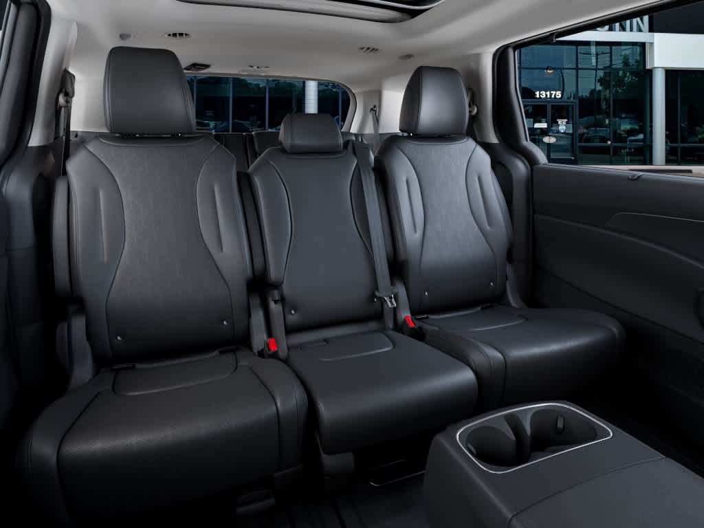 2026 Kia Carnival Hybrid - Image 16
