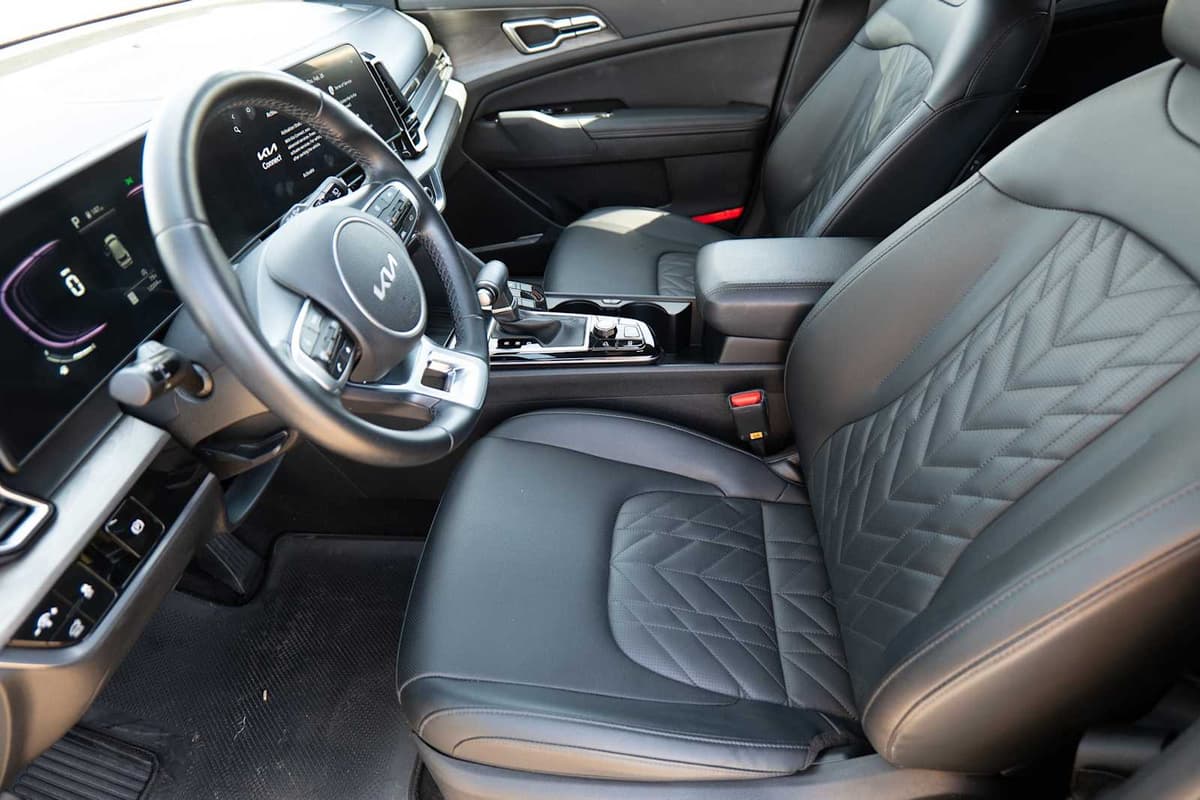 2023 Kia Sportage - Image 10